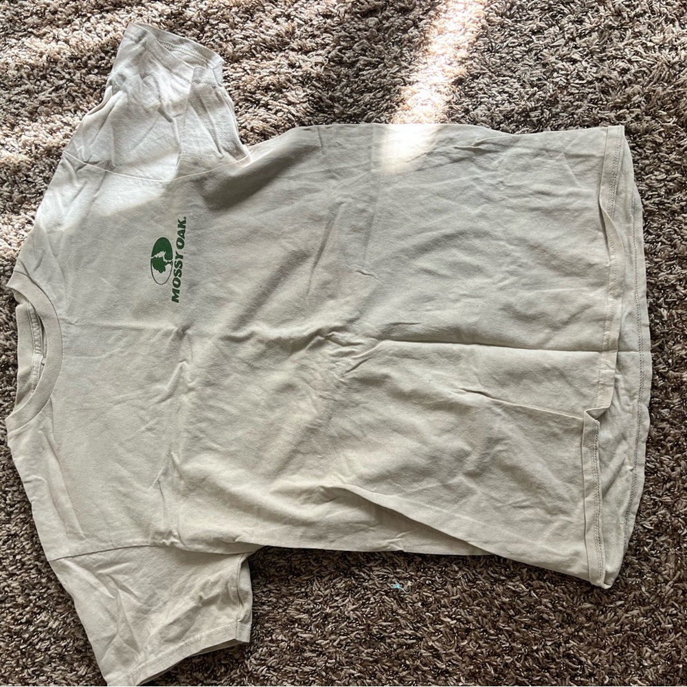 Mossy Oak Green Logo Beige Men's Short Sleeve Tee